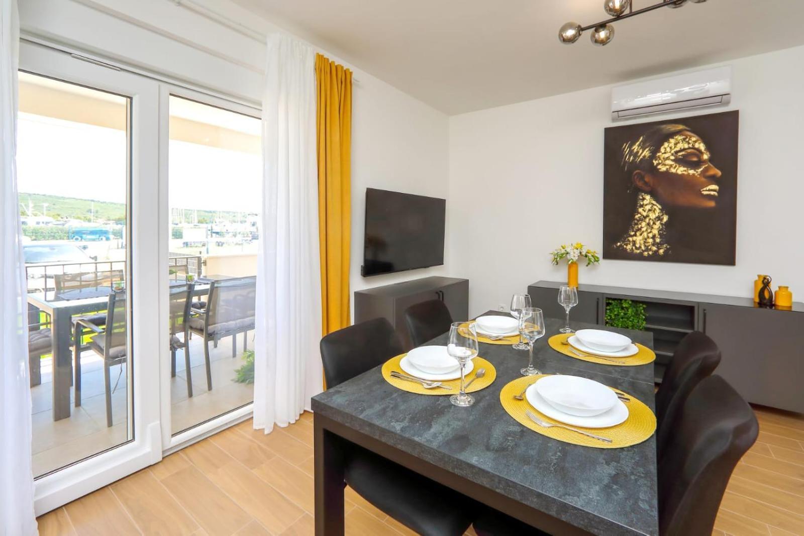 Apartman Kero 比比涅 外观 照片